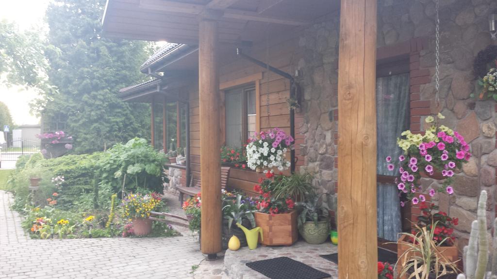 Kwiatowa Zagroda Białowieża 外观 照片